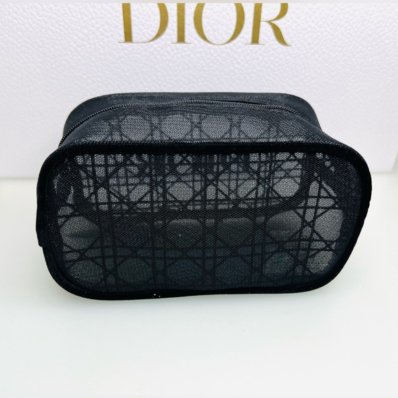 🌹New Dior Beauty Black Mesh Makeup Pouch/Bag🌹 - Picture 2 of 5